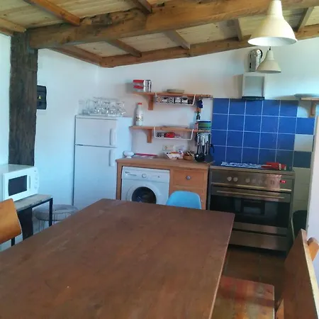 A Taberna Do Puntal Vivienda בית נופש *