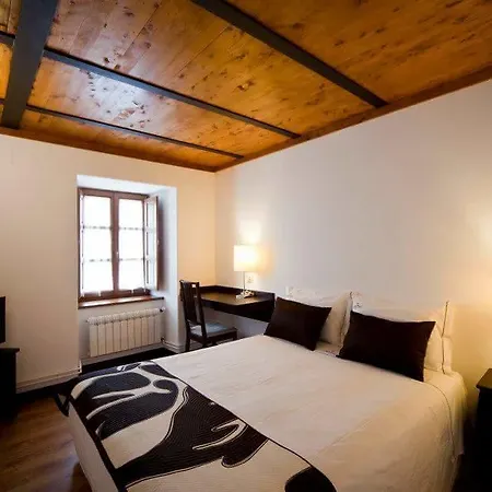 בית נופש A Taberna Do Puntal Vivienda *